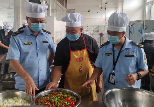 重慶市涪陵區龍橋街道市場監管所 護航暑期安全，開展夏令營食品銷售專項檢查